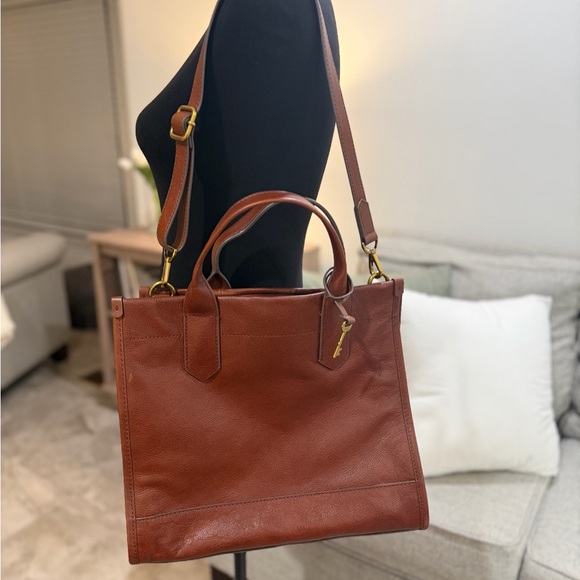 Fossil Brown Leather Large Kyler Tote Bag - Picture 3 of 12